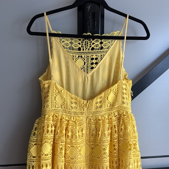 ASOS Yellow Lace Eyelet Dress - beautiful details- US6 - Picture 3 of 8